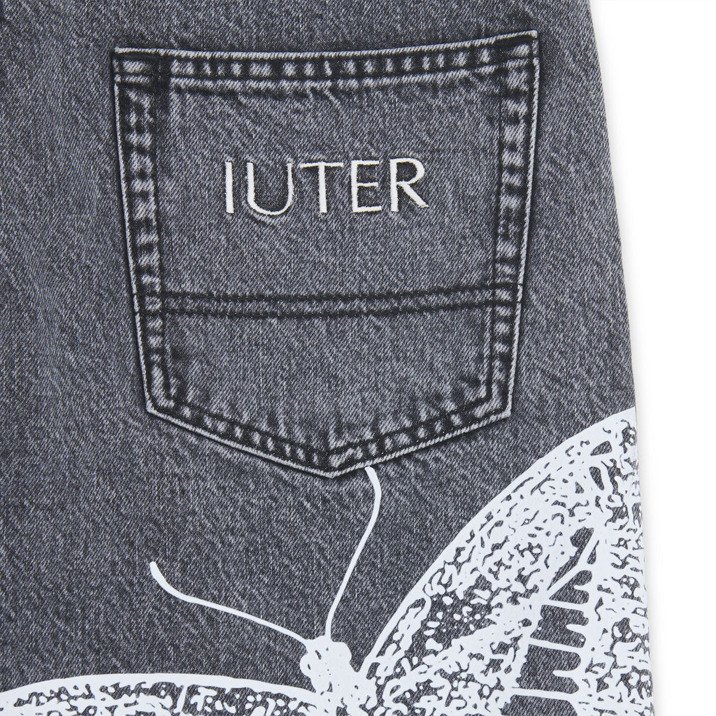 BUTTERFLY LOOSE DENIM SHORTS