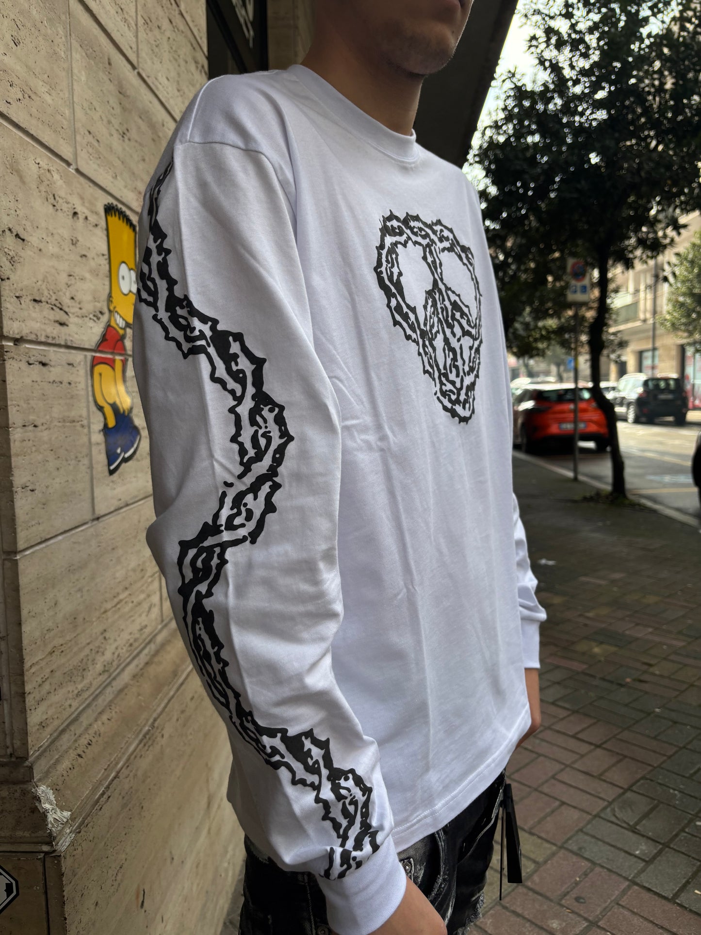 IUTER thorns ls tee