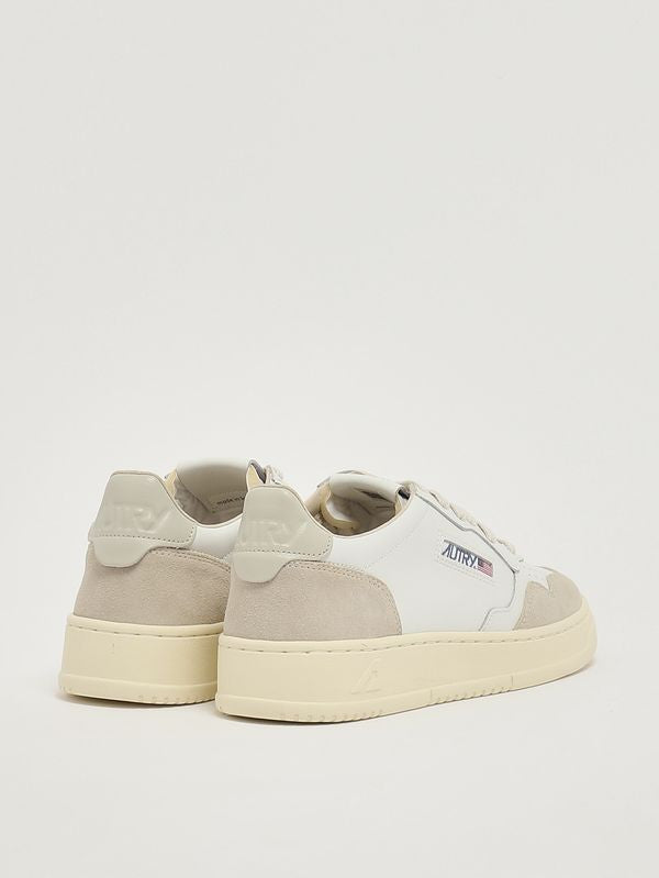 SNEAKERS MEDALIST LOW IN SUEDE E PELLE BIANCA E PELICAN
